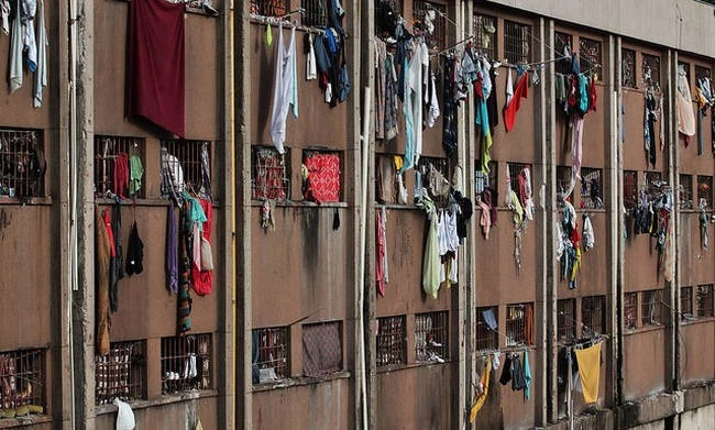 Βραζιλία: Φρίκη κατά τη διάρκεια πολύνεκρης εξέγερσης σε φυλακή – Αποκεφάλισαν ένα κρατούμενο